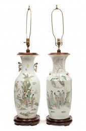 TWO CHINESE FAMILLE ROSE PORCE