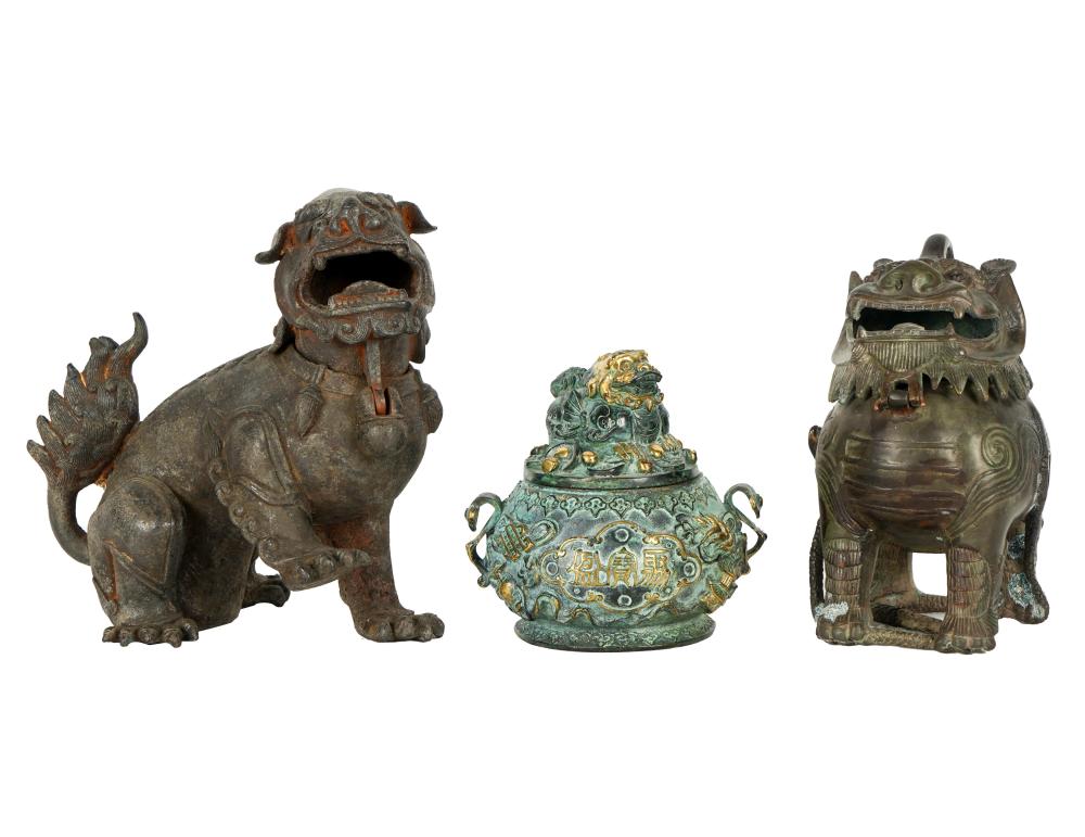 TWO CHINESE FOO DOG FIGURES AND A