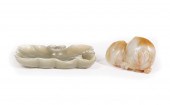 TWO CHINESE JADE PIECESTwo Chi