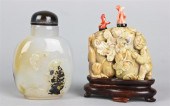 TWO CHINESE MINERAL SNUFF BOTT