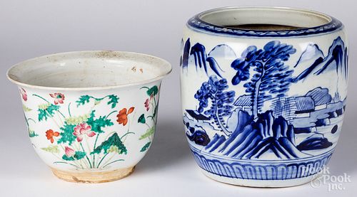 TWO CHINESE PORCELAIN