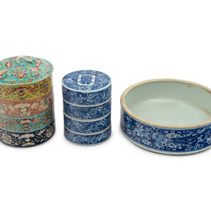 Two Chinese Porcelain Stacking