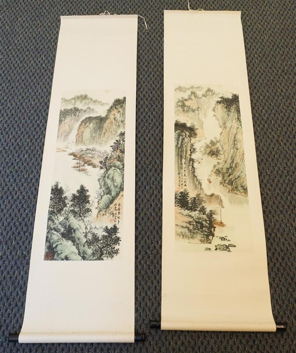 TWO CHINESE SCROLLSTwo Chinese
