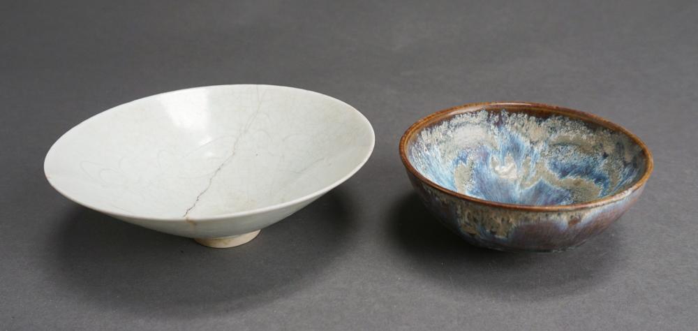TWO CHINESE SLIP GLAZE CERAMIC