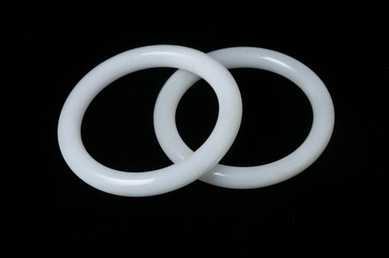 TWO CHINESE WHITE JADE BANGLES. - 3