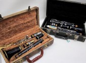 TWO CLARINET MUSICAL INSTRUMEN