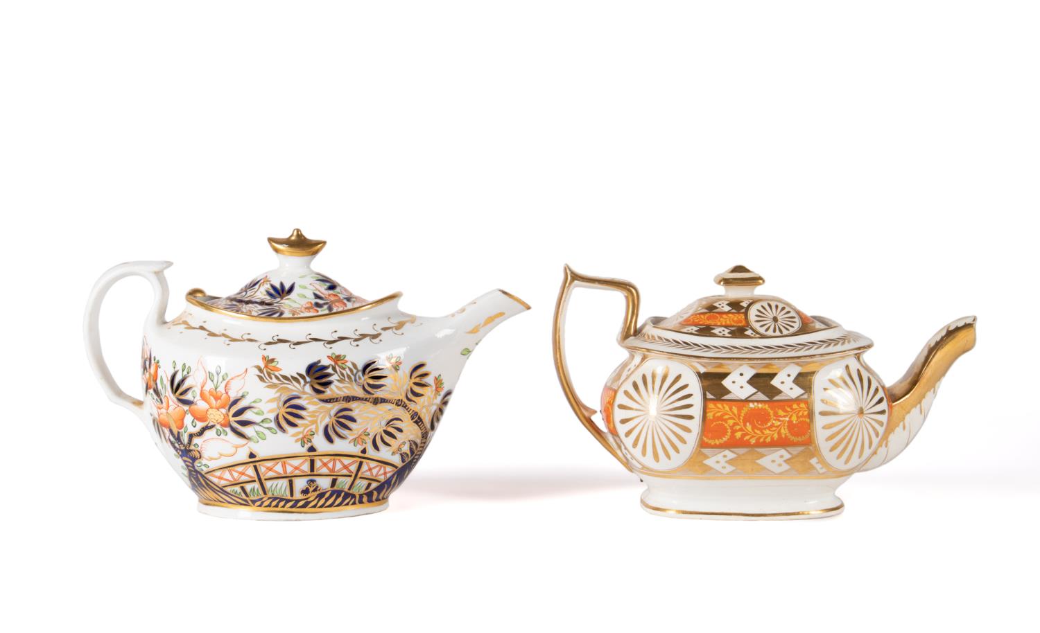 TWO COALPORT REGENCY GILT MOTIF