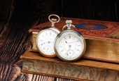 TWO COLUMBUS WATCH CO. FANCY D
