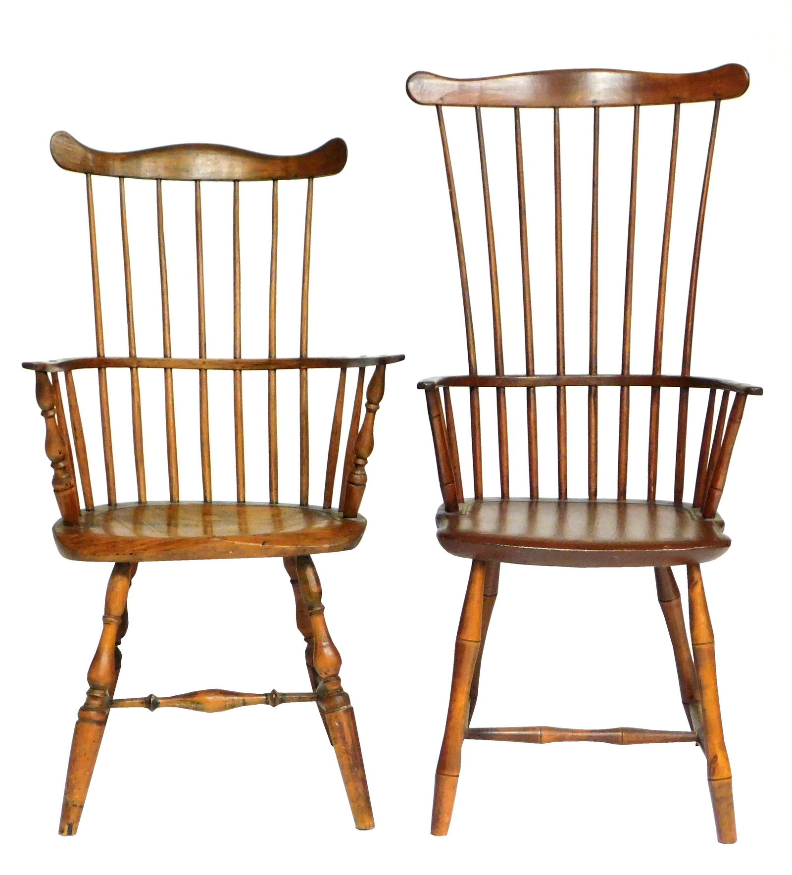 TWO COMB-BACK WINDSOR ARMCHAIRS,