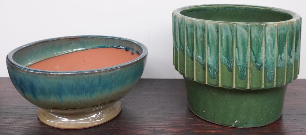 TWO CONTEMPORARY POTTERY