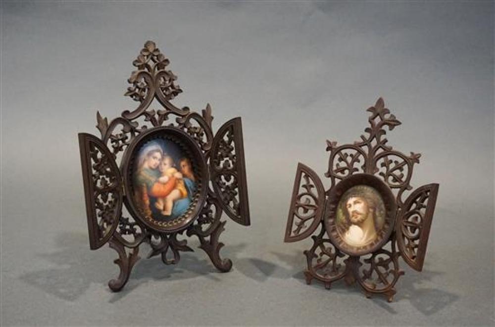 TWO CONTINENTAL PORCELAIN PLAQUE