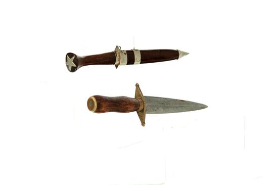 TWO DAGGERS.  American or European