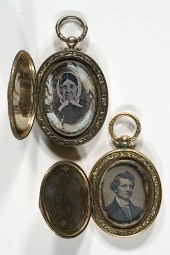 Two Daguerreian Lockets  Lot o
