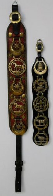 TWO DECORATIVE HORSE BRASSES O