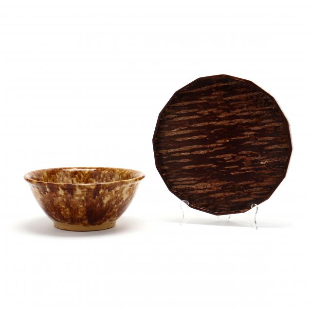 TWO DECORATIVE SERVING ITEMS To