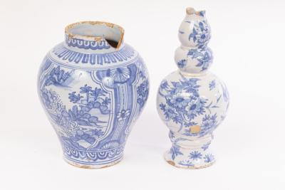 Two Delftware vases, Dutch or
