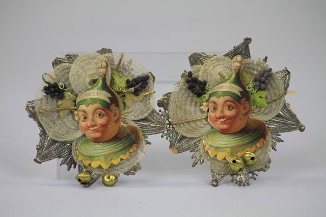 TWO DIE CUT DRESDEN JESTER ON