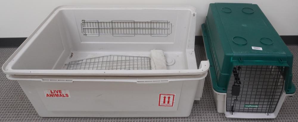 TWO DOG CRATESTwo Dog Crates,