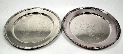 Two Elizabeth II silver dishes
