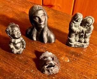 Two Eskimo figure 'Wolf Original