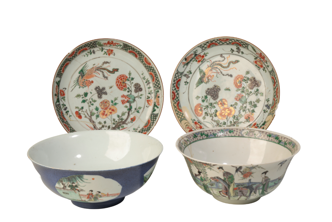TWO FAMILLE VERTE BOWLS, KANGXI