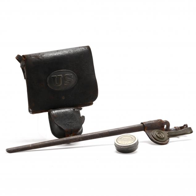 TWO FEDERAL ACCOUTREMENTS AND A