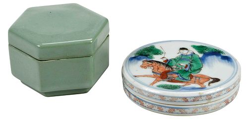 TWO FINE CHINESE PORCELAIN