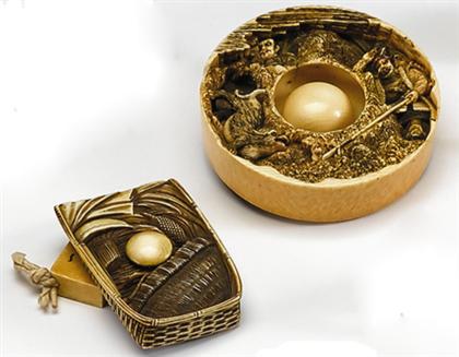 Two fine Japanese elephant ivory