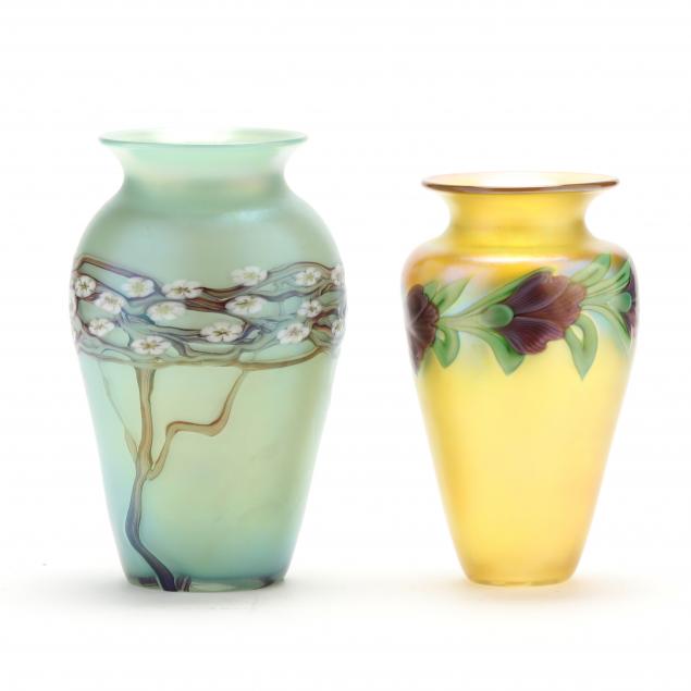 TWO FINE SIGNED FLORAL ART GLASS