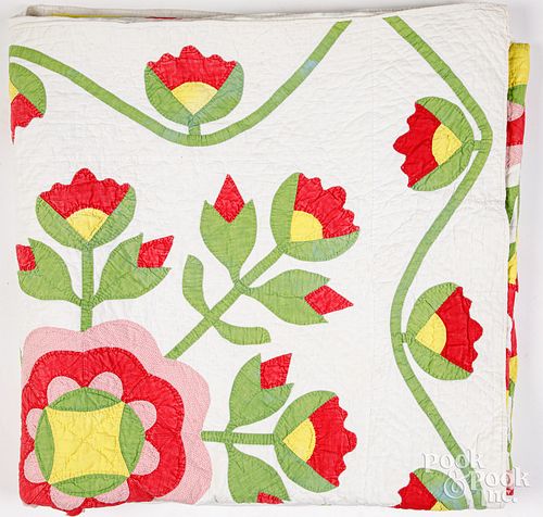 TWO FLORAL APPLIQUé QUILTS, 19TH