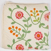 TWO FLORAL APPLIQUé QUILTS, 19