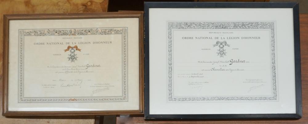 TWO FRAMED REPUBLIQUE FRANCAISE,