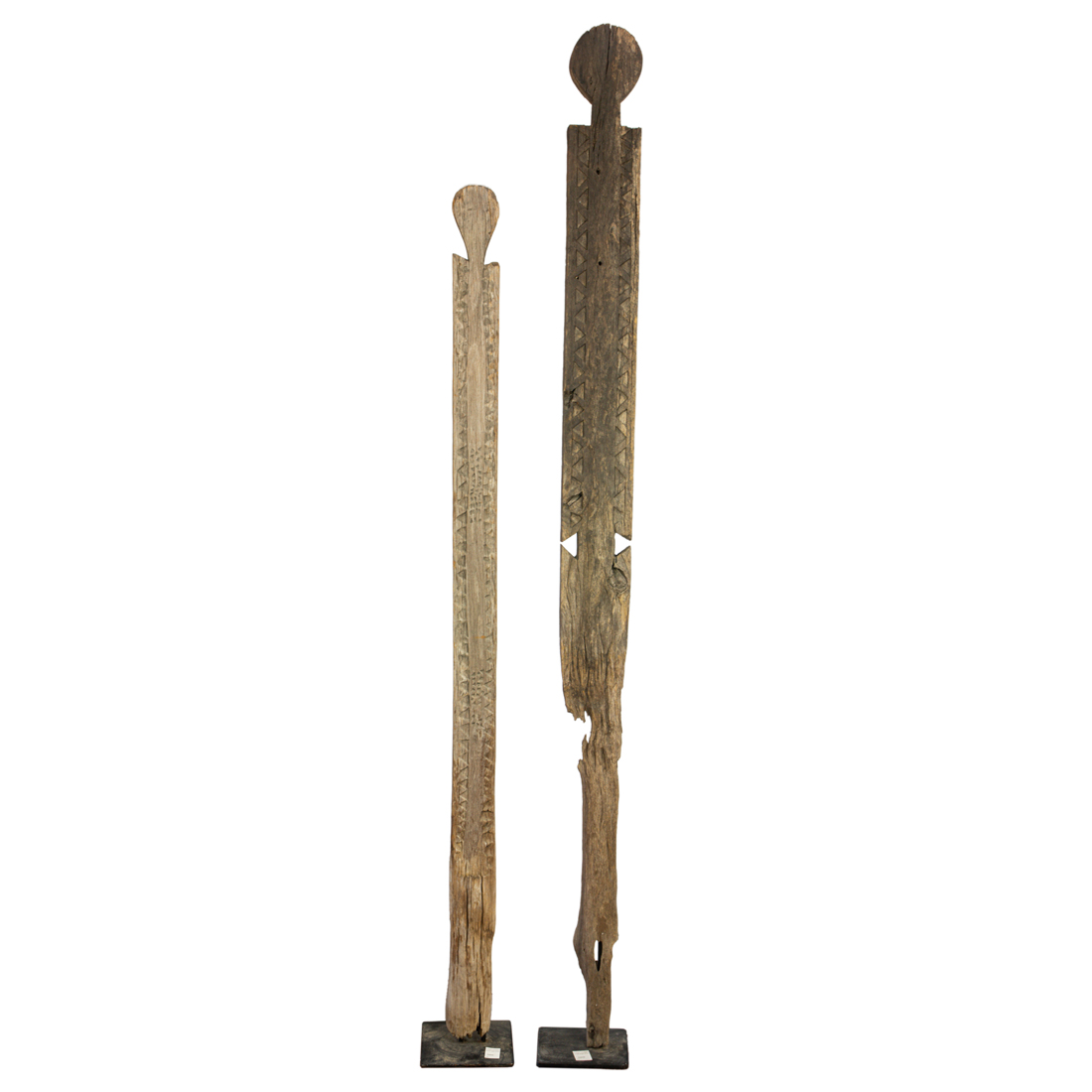 TWO GIRIAMA POSTS (VIGONGO) OR