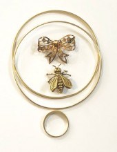 TWO GOLD BANGLES, BEE PIN, BOW