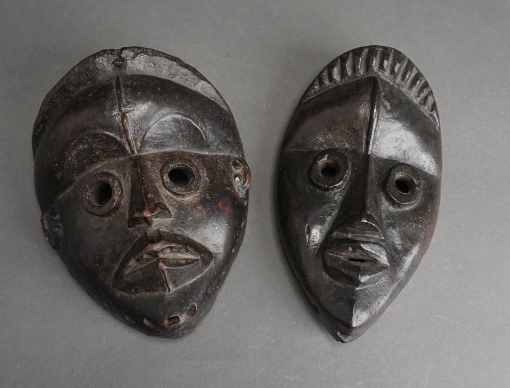 TWO GUNYE GE DAN PEOPLES WOOD
