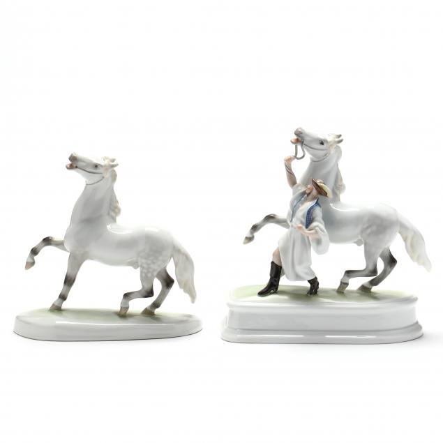 TWO HEREND NATURAL HORSE
