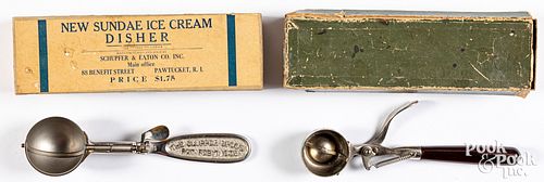 TWO ICE CREAM SCOOPS IN ORIGINAL