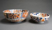 TWO IMARI SCALLOPED BORDER BOW