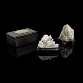 TWO JADE BOULDERS
19TH-20TH CE