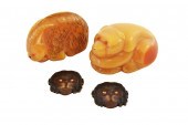 TWO JAPANESE HORN NETSUKE & PA