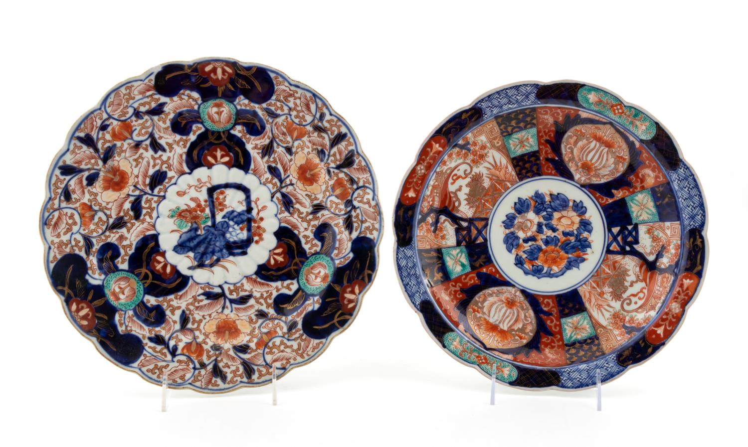 TWO, JAPANESE IMARI SCALLOPED
