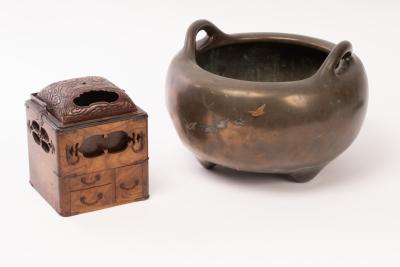 Two Japanese incense burners, Meiji