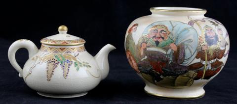 TWO JAPANESE SATSUMA VESSELS