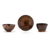 TWO JAPANESE TEA BOWLS ( CHAWA