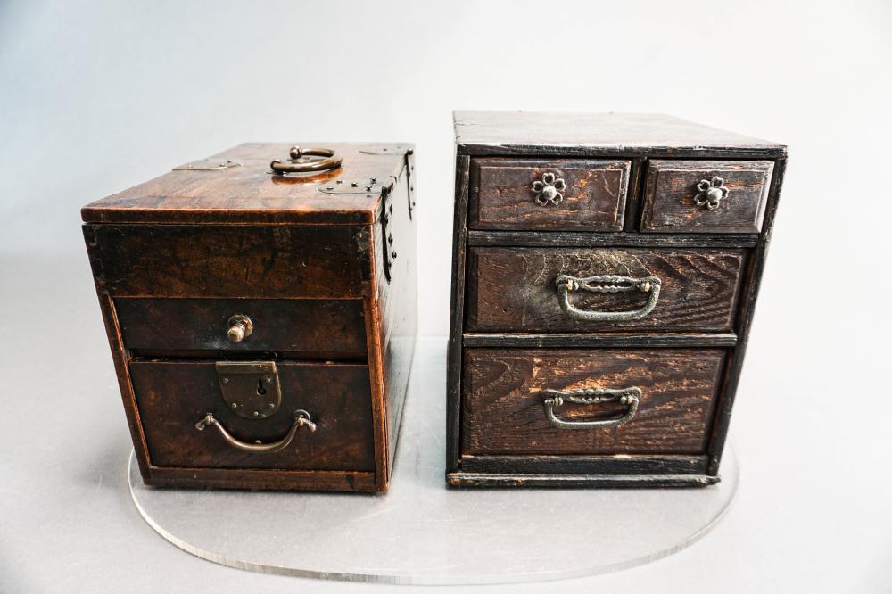 TWO JAPANESE WOOD TRAVEL