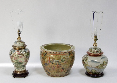 Two Kutani pottery lamps 20th