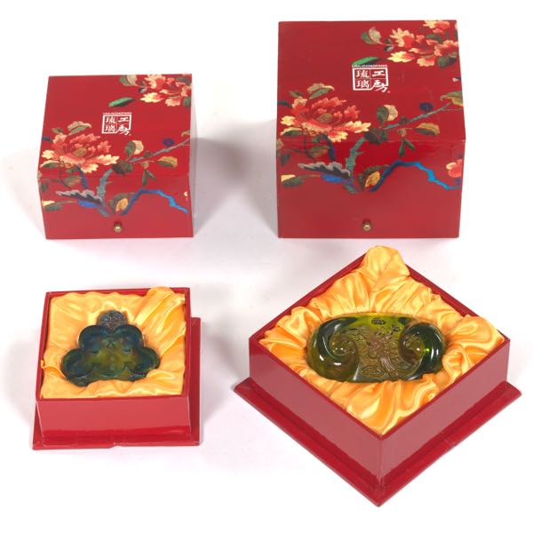 TWO LIULIGONGFNAG ART GLASS