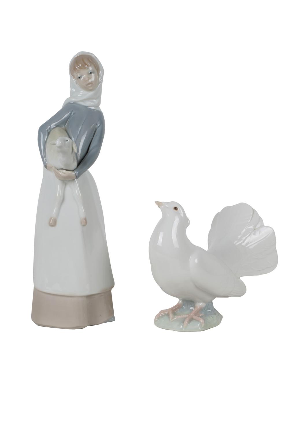 TWO LLADRO PORCELAIN FIGURESeach