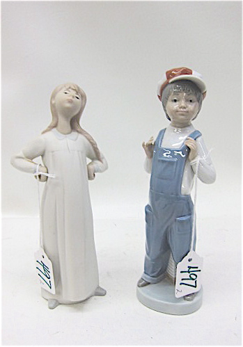 TWO LLADRO PORCELAIN FIGURINES: