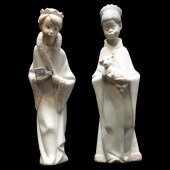TWO LLADRO PORCELAIN FIGURINES
